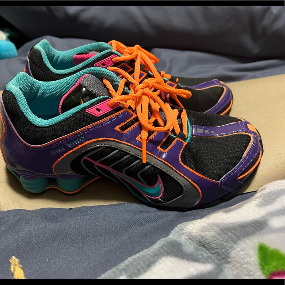 Nike Shox in purple orange W9